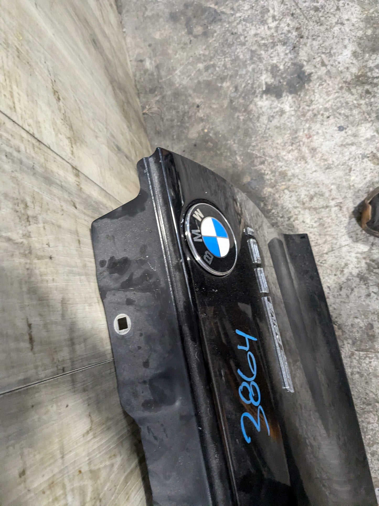 09-13 OEM BMW E89 Z4 35i Front Left Driver Side Fender Panel Shell Black 668