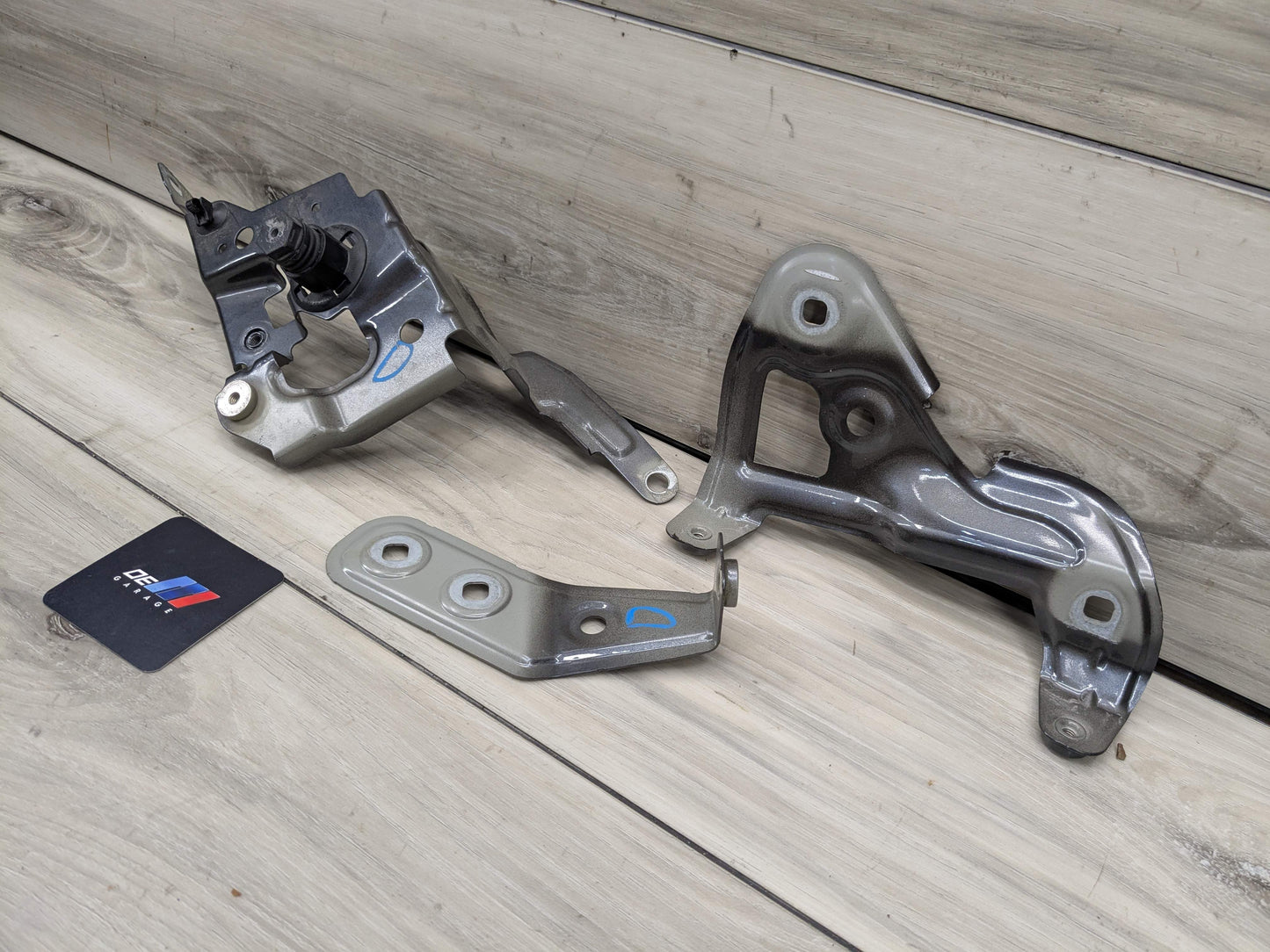 19-24 OEM BMW G20 330 M340 Front Left Driver Side Fender Wing Holder Bracket SET