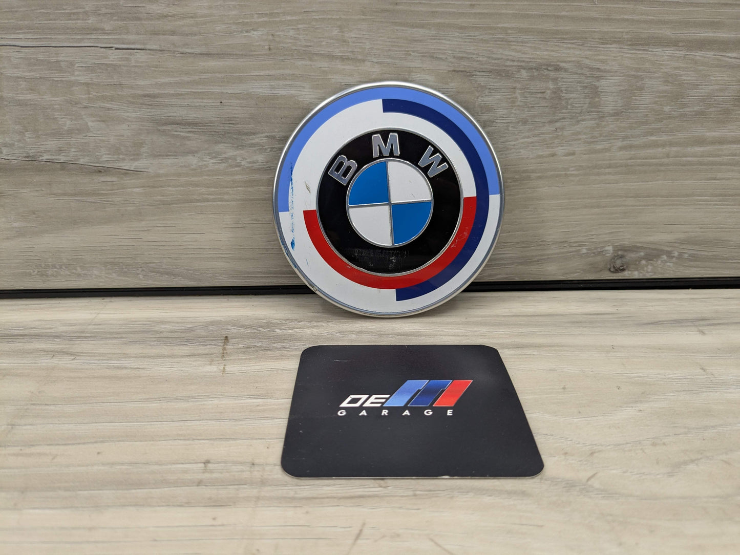 21-25 OEM BMW G22 G23 G42 230 M240 340 M440 Hood Badge 50 years M Diameter 82MM