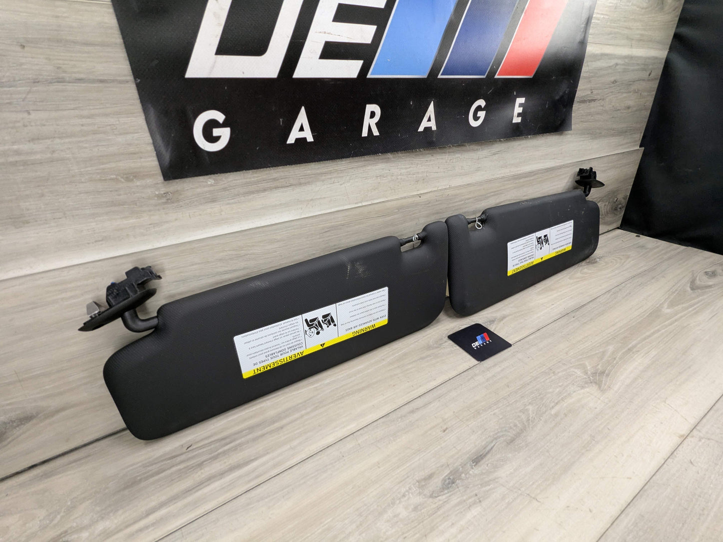 18-24 OEM BMW G01 G02 F97 X3 X4 Left Driver Right Passenger Side Sun Visor Black