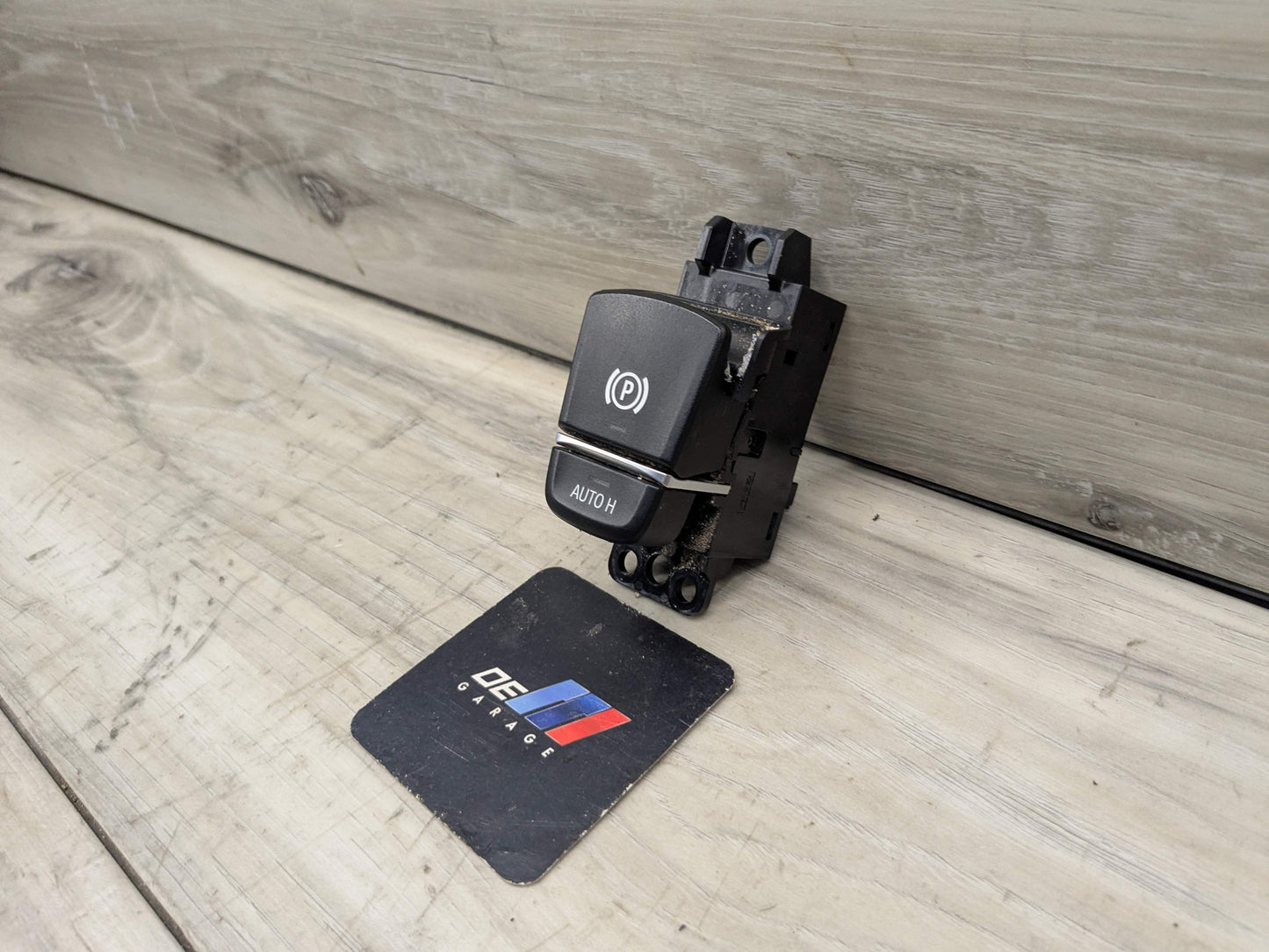 OEM BMW F90 M5 G30 G01 X3 G02 X4 F97 F98 Parking Brake Auto Hold Switch BLACK