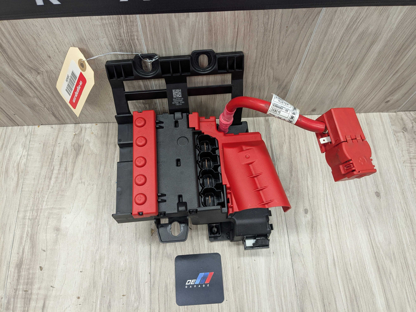 16-22 OEM BMW G12 G30 Rear Positive Battery Power Distribution Junction Fuse Box