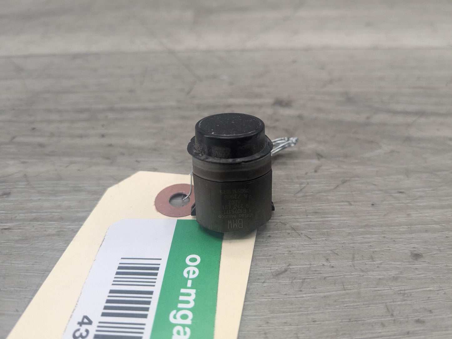 OEM BMW F07 F25 E70 Bumper Parking Aid Ultrasonic PDC Sensor Gray