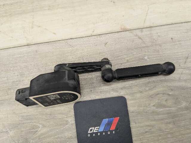 OEM BMW E82 G30 G12 F90 M5 Rear Suspension Headlight Level Left Sensor