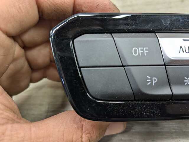 OEM BMW G20 G22 G23 G26 G42 G80 G82 M3 M4 Headlight Control Switch Light Module