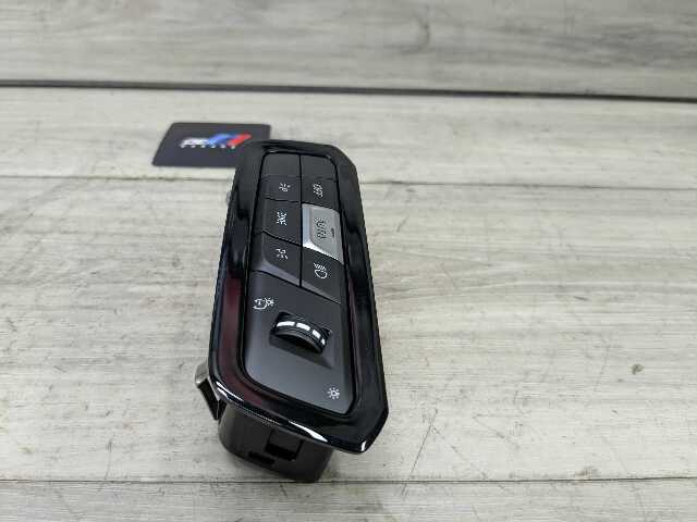 OEM BMW G20 G22 G23 G26 G42 G80 G82 M3 M4 Headlight Control Switch Light Module
