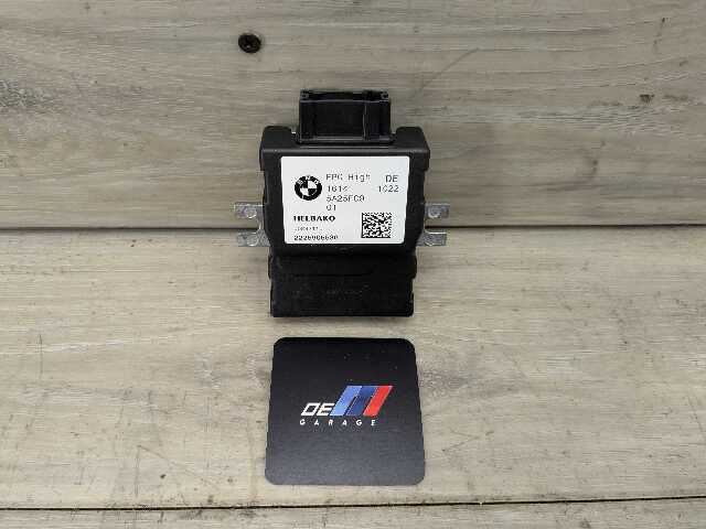 OEM BMW F90 G12 G20 G22 G23 G42 G80 G82 G83 M3 M5 Fuel Pump Control Module Unit