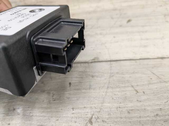 OEM BMW F90 G12 G20 G22 G23 G42 G80 G82 G83 M3 M5 Fuel Pump Control Module Unit