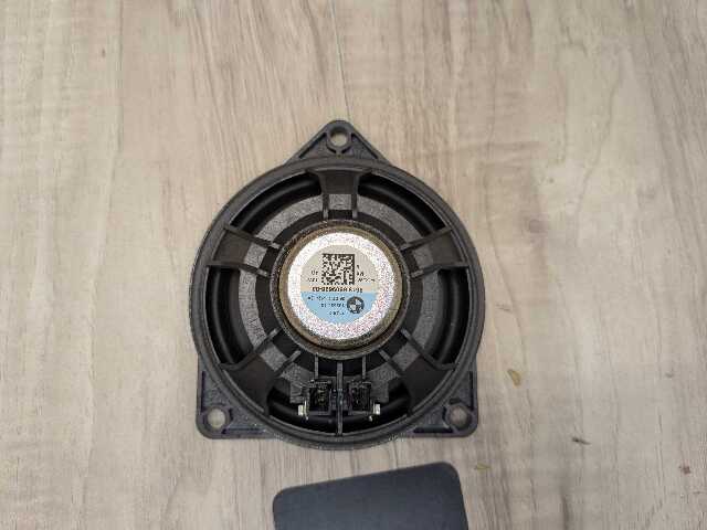OEM BMW G01 G02 G05 G06 G07 G20 X3 X5 M340 Audio Sound Midrange Door Speaker