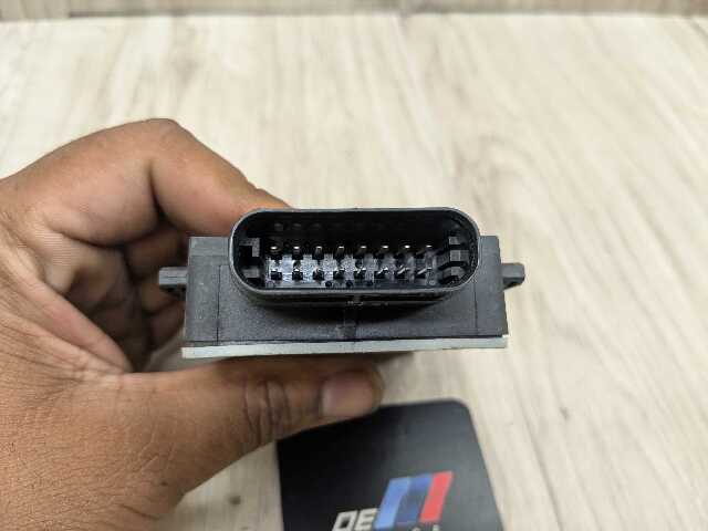 OEM BMW F90 G12 G30 740 750 530 540 M550 M5 Blind Spot Sensor Radar Module