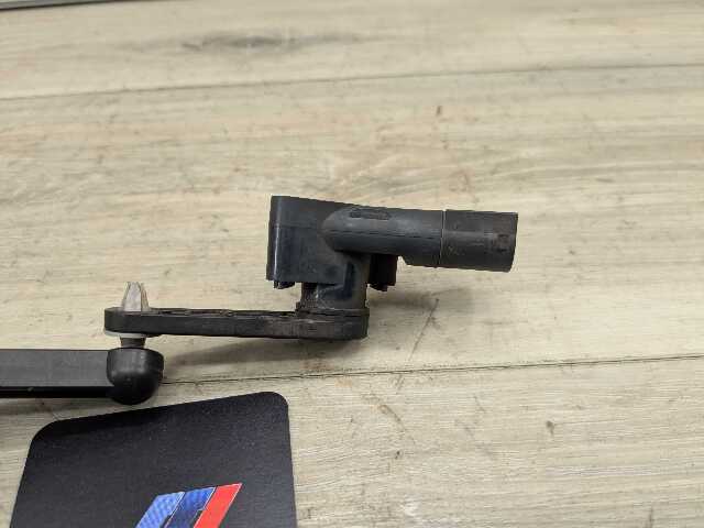 OEM BMW G01 G12 G20 G22 G23 G30 G80 M3 M4 FRONT Left Right Height Level Sensor