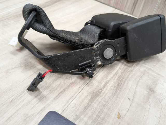 19-24 OEM BMW G20 G21 G80 330 M340 M3 Rear Left Driver Seatbelt Seat Belt Buckle