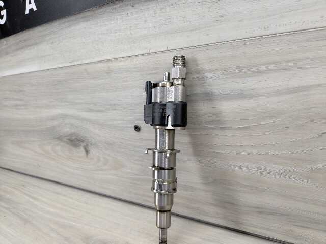 BMW E90 E92 E93 F10 F12 F01 Engine N63 N54 High Pressure Fuel Injector INDEX 09
