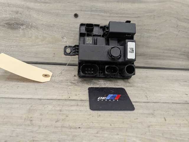 OEM BMW F01 F10 F12 F15 F16 F22 F30 F32 F36 F87 Integrated supply module