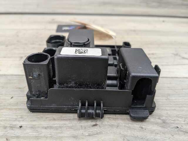 OEM BMW F01 F10 F12 F15 F16 F22 F30 F32 F36 F87 Integrated supply module