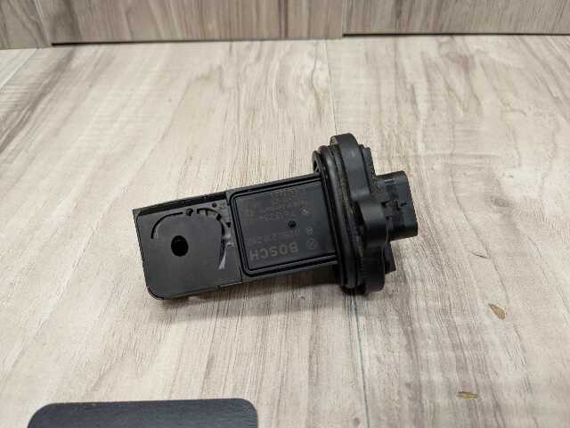 10-19 OEM BMW F07 F10 F13 F01 F02 F15 F86 MAF Mass Air Flow Sensor Meter Engine