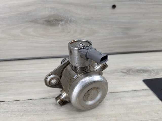 11-15 OEM BMW E88 E92 F30 F10 F13 X1 X6 Engine N55 HPFP High Pressure Fuel Pump