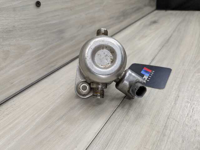 11-15 OEM BMW E88 E92 F30 F10 F13 X1 X6 Engine N55 HPFP High Pressure Fuel Pump