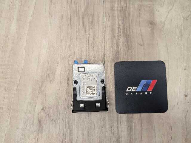 OEM BMW G01 G02 G11 G12 G20 G30 F97 USB Type C Charger Port Socket Connector