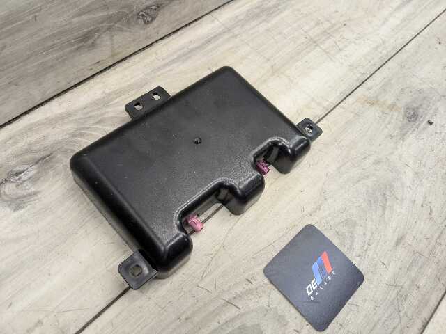 OEM BMW F06 F12 F13 G16 G23 G29 G83 Multiband Radio Antenna Control Module Unit