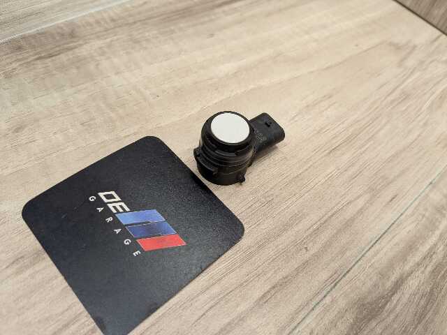 OEM BMW F15 F16 F85 F86 X5 M X6 M Ultrasonic Pakring Distance Sensor PDC White