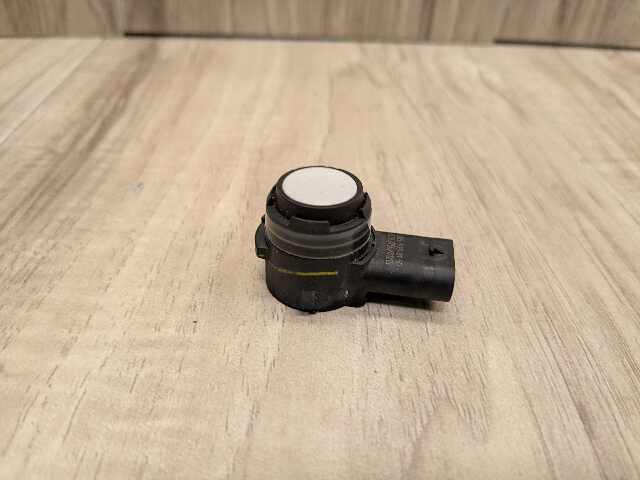 OEM BMW F15 F16 F85 F86 X5 M X6 M Ultrasonic Pakring Distance Sensor PDC White