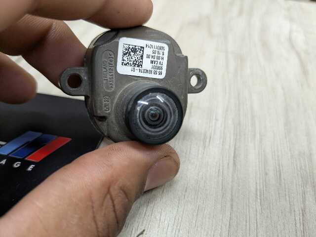 10-20 OEM BMW F01 F10 F06 F30 F32 F80 F82 M4 Side Mirror 360 Top View Camera
