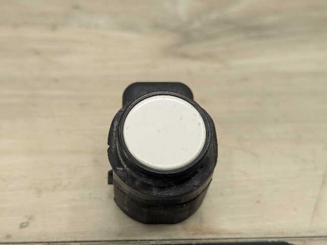 OEM BMW F06 F10 F12 F13 F01 F02 Parking Distance Sonic Sensor PDC White