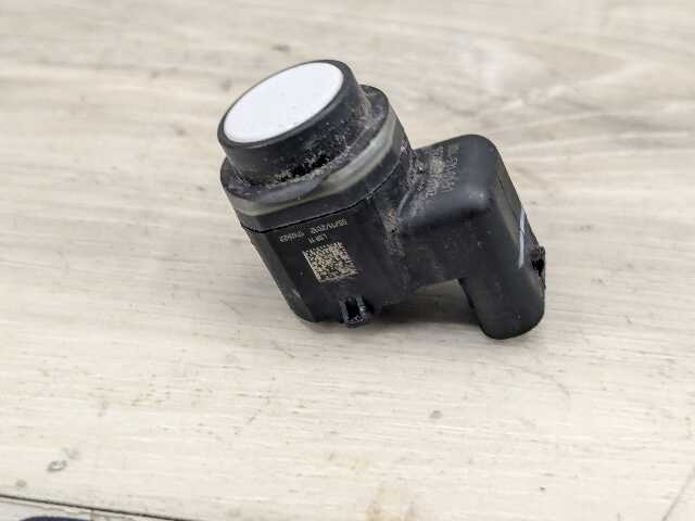OEM BMW F06 F10 F12 F13 F01 F02 Parking Distance Sonic Sensor PDC White