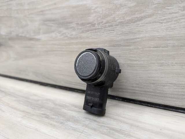 OEM BMW F15 F39 F90 G01 G12 G30 Parking Distance Sonic Sensors PDC Gray