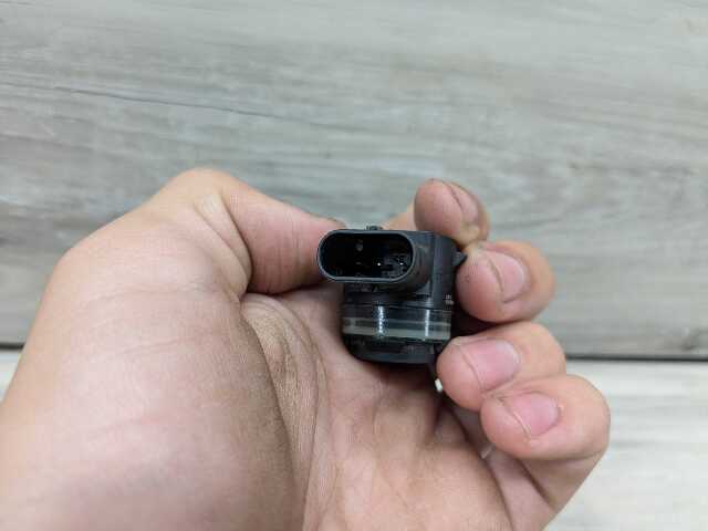 OEM BMW F15 F39 F90 G01 G12 G30 Parking Distance Sonic Sensors PDC Gray