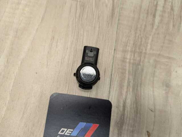 OEM BMW F15 F39 F90 G01 G12 G30 Parking Distance Sonic Sensors PDC Gray A90