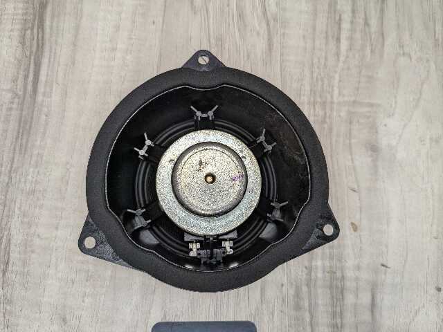 12-18 OEM BMW F15 F16 F85 F86 X5 X6 Stereo Audio Top-hifi MID-range Loudspeaker