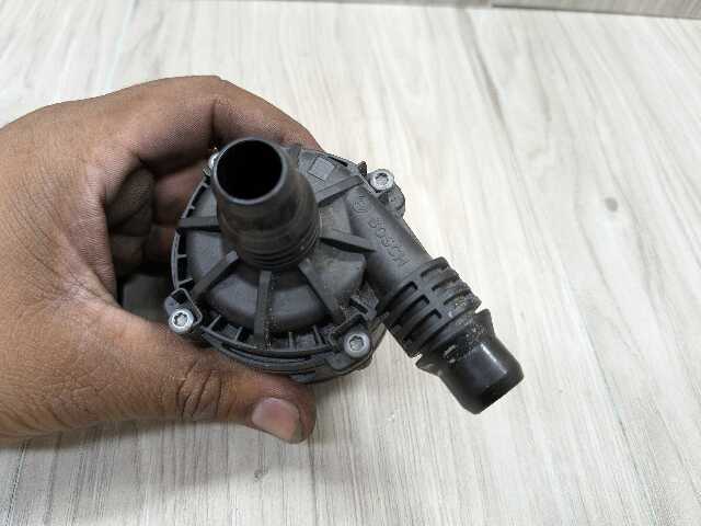OEM BMW F39 F44 F48 228 M235 X1 X2 Engine B46 B48 Auxiliary Electric Water Pump