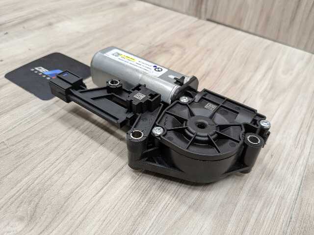 20-24 OEM BMW F44 F74 228 M235 Sunroof Window Glass Panel Panoramic Roof Motor