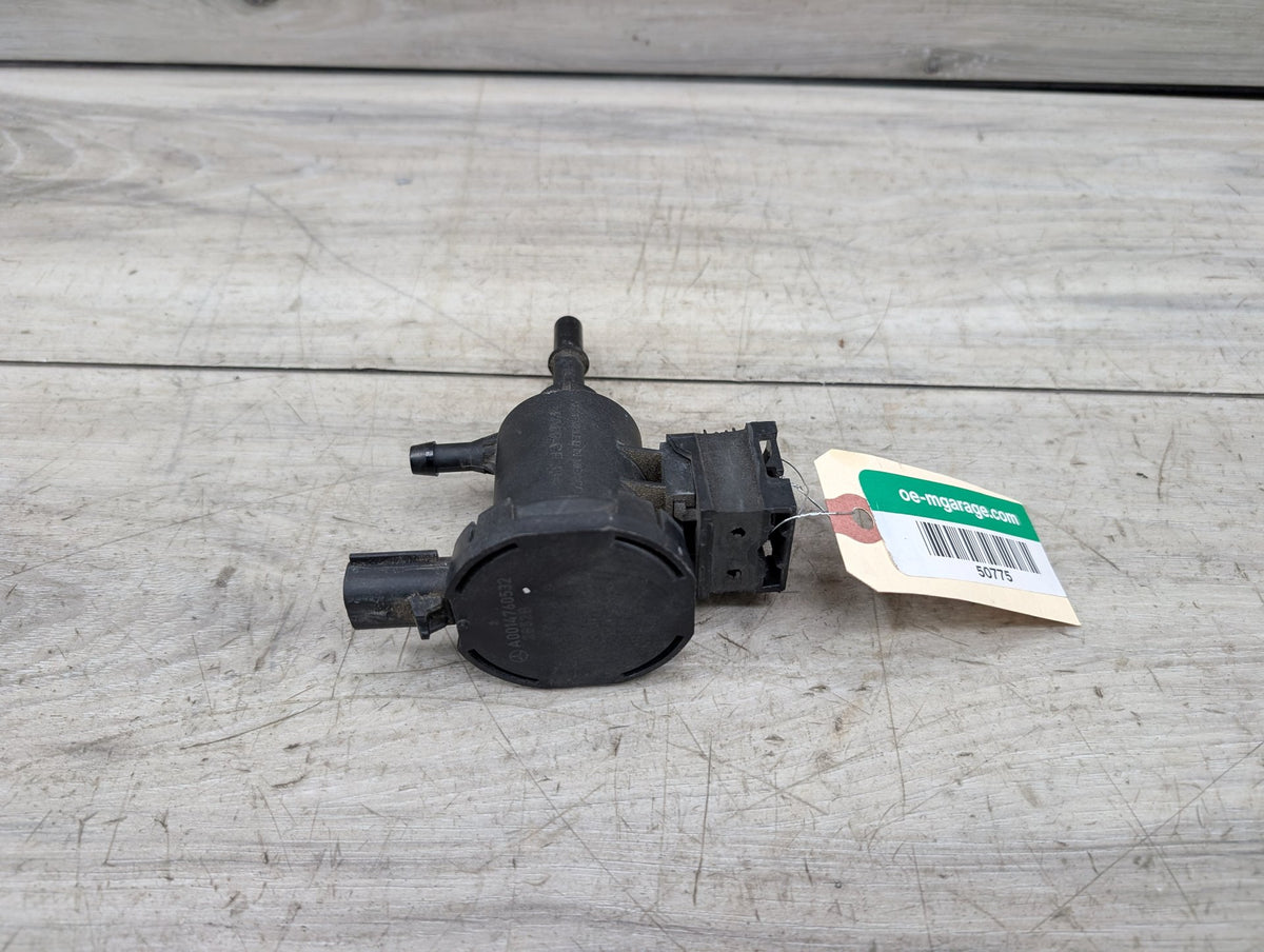 2009-2017 Mercedes-Benz E550 E-Class A207 Fuel Vapor Charcoal Cannister A0014760532 OEM