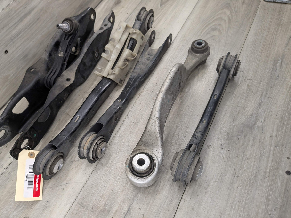 2019 BMW X5 G05 Rear Right Passenger Control Arms SET 6878022 19-25 OEM BMW G05 G06 G07 X5 X7 Rear Right Passenger Control Arm Wishbone SET