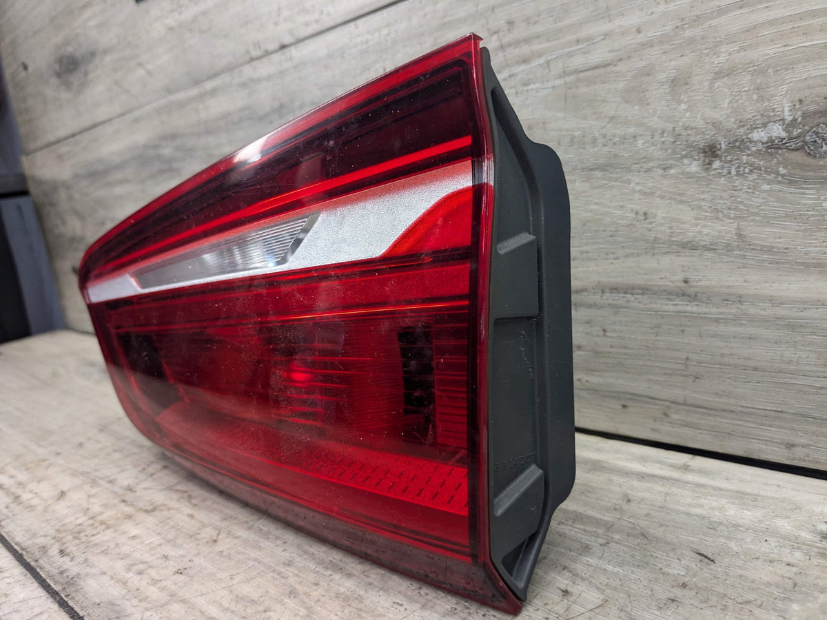 16-19 OEM BMW F48 X1 PRE LCI Rear Right Passenger Side Inner Trunk Tail Light