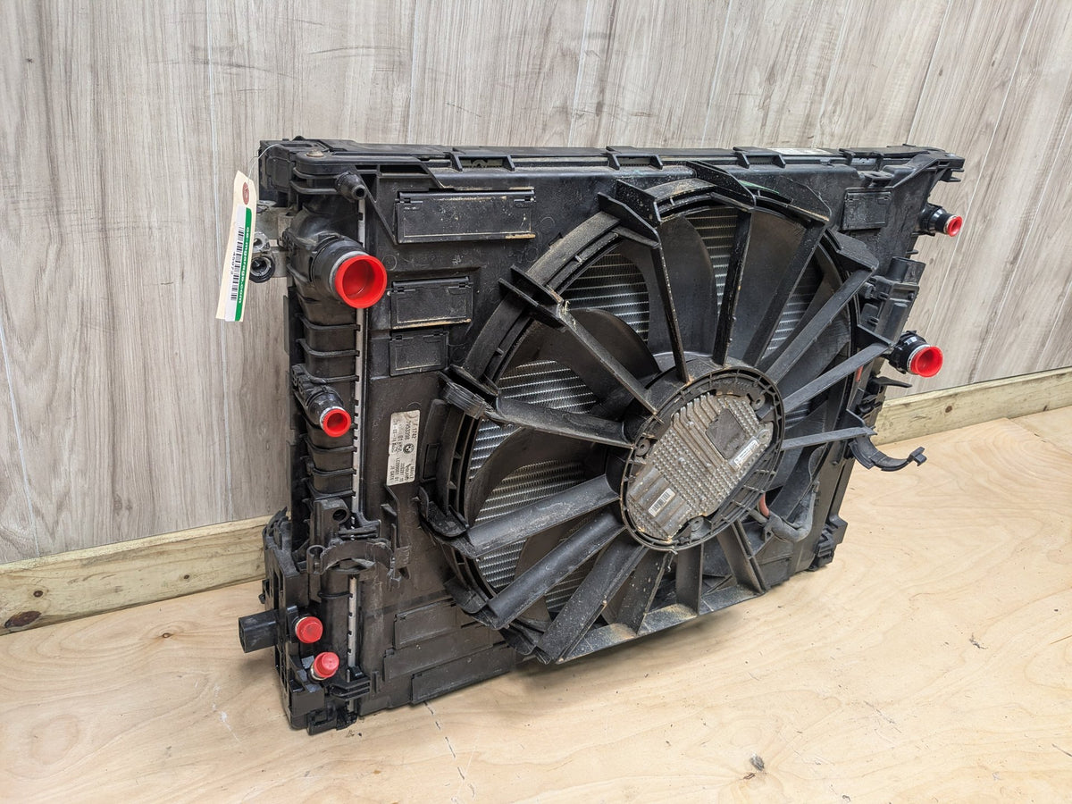 OEM BMW G12 750 G30 M550 Radiator Condenser Cooling Fan Shroud 1000W COMPLETE