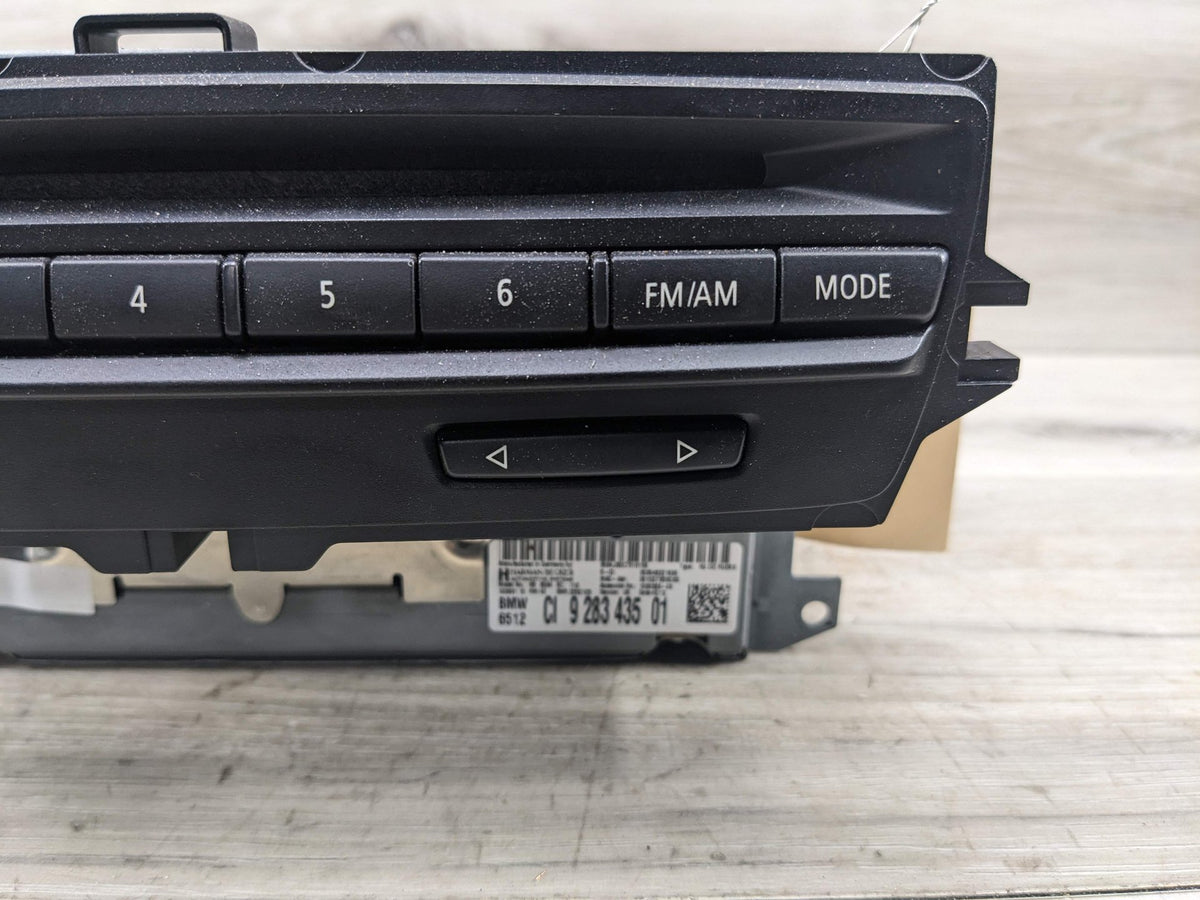 09-16 OEM BMW E89 Z4 CIC Navigation Headunit CD FM Radio Tuner IBOC/ SDARS