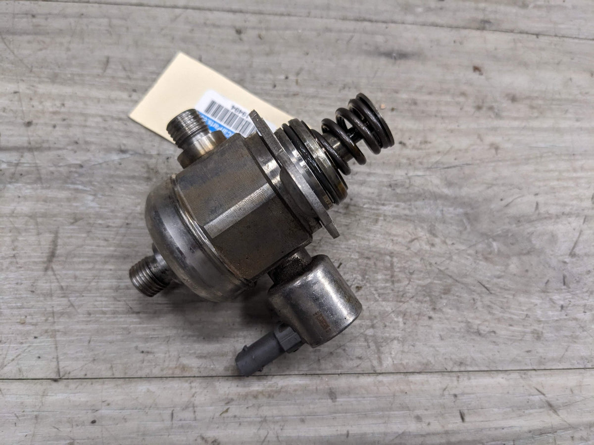 15-20 OEM BMW F80 F82 F83 F87 M2 M3 M4 Engine S55 HPFP High Pressure Fuel Pump