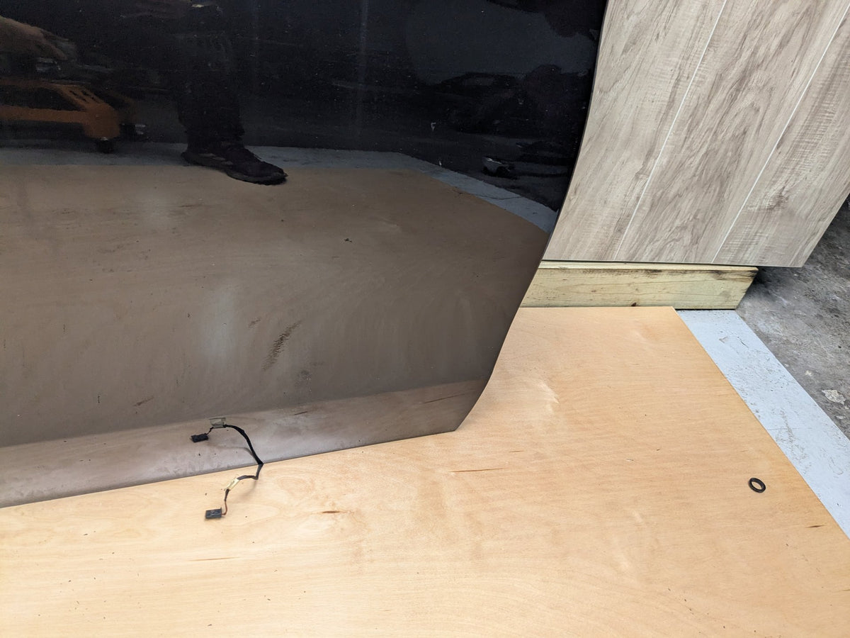 2015 BMW X6 F86 Front Right Passenger Door Shell Panel CARBONSCHWARZ METALLIC (416)