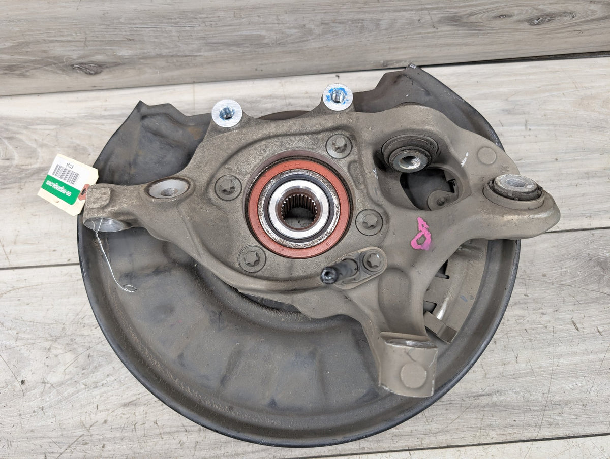 09-17 Mercedes E550 A207 Rear Right Passenger Spindle Knuckle w/ Bearing OEM