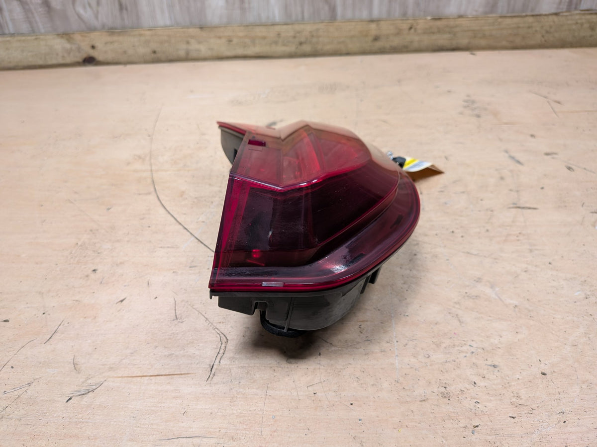 16-19 OEM BMW G11 G12 740 750 Rear Right Passenger Trunk Inner Stop Tail Light