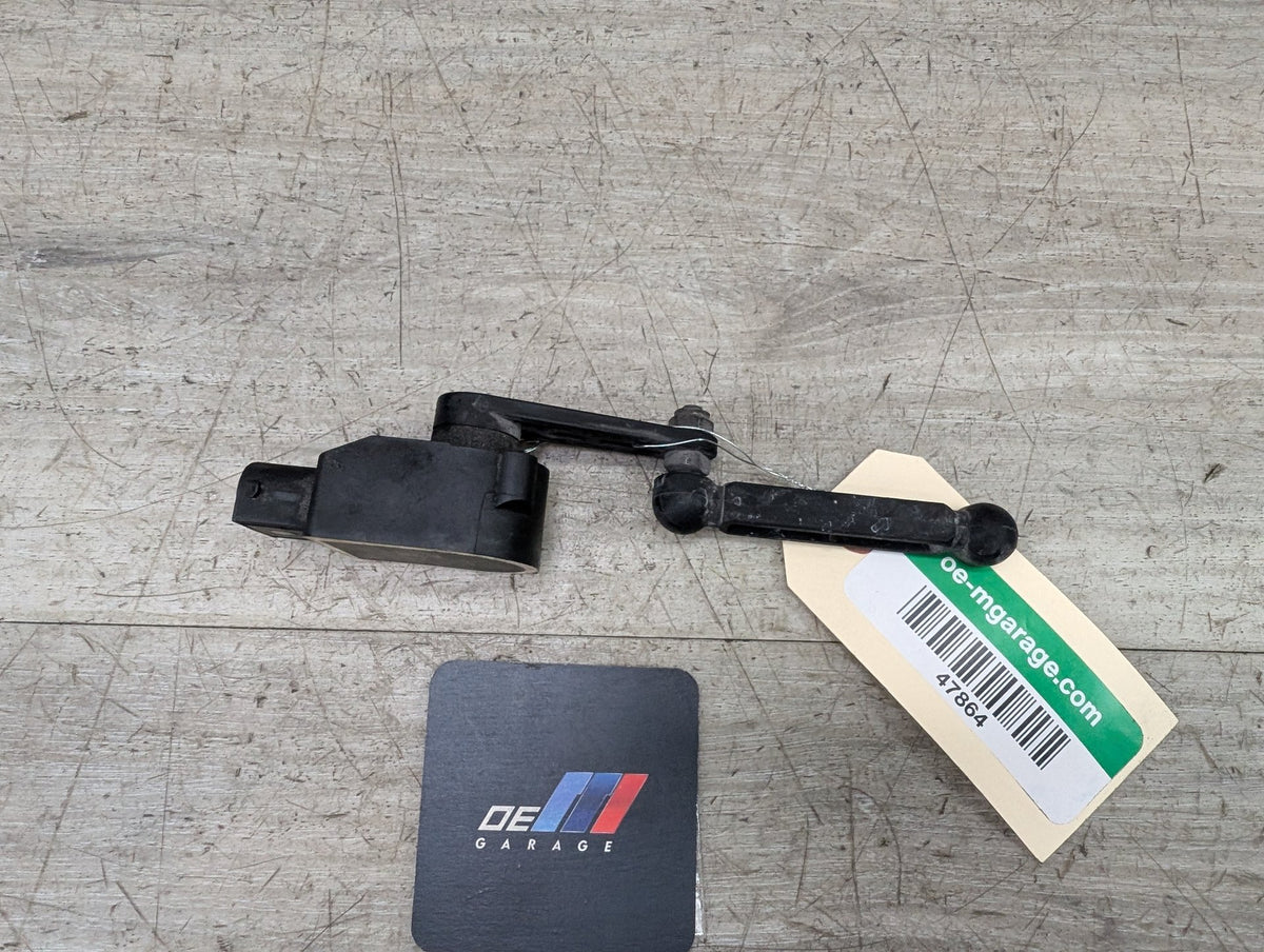 2017 BMW 740i G12 Suspension Height Level Sensor 2959574 OEM BMW F30 F44 F80 G01 G20 G30 Front Rear Left Right Suspension Level Sensor OEM
