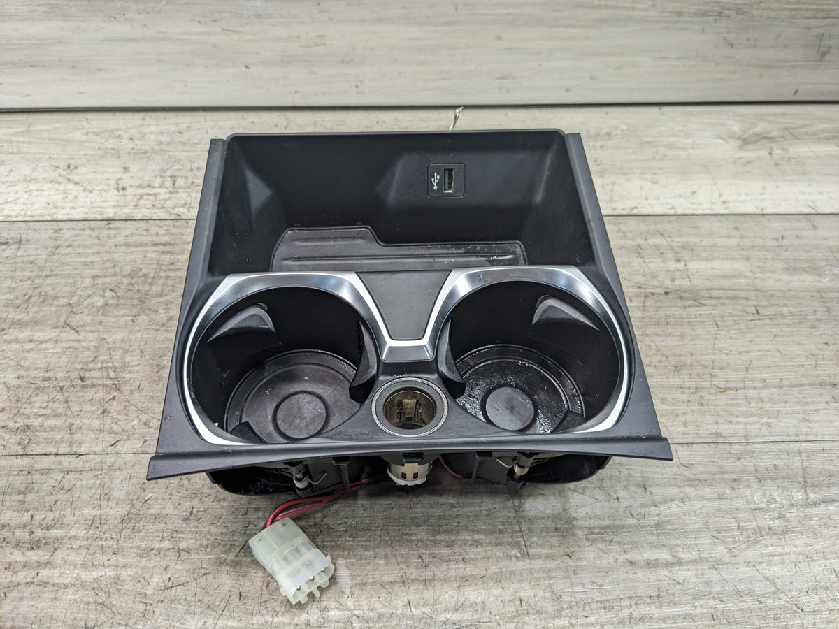 16-19 OEM BMW G11 G12 740 750 Center Console Cup Holder USB Charging Port
