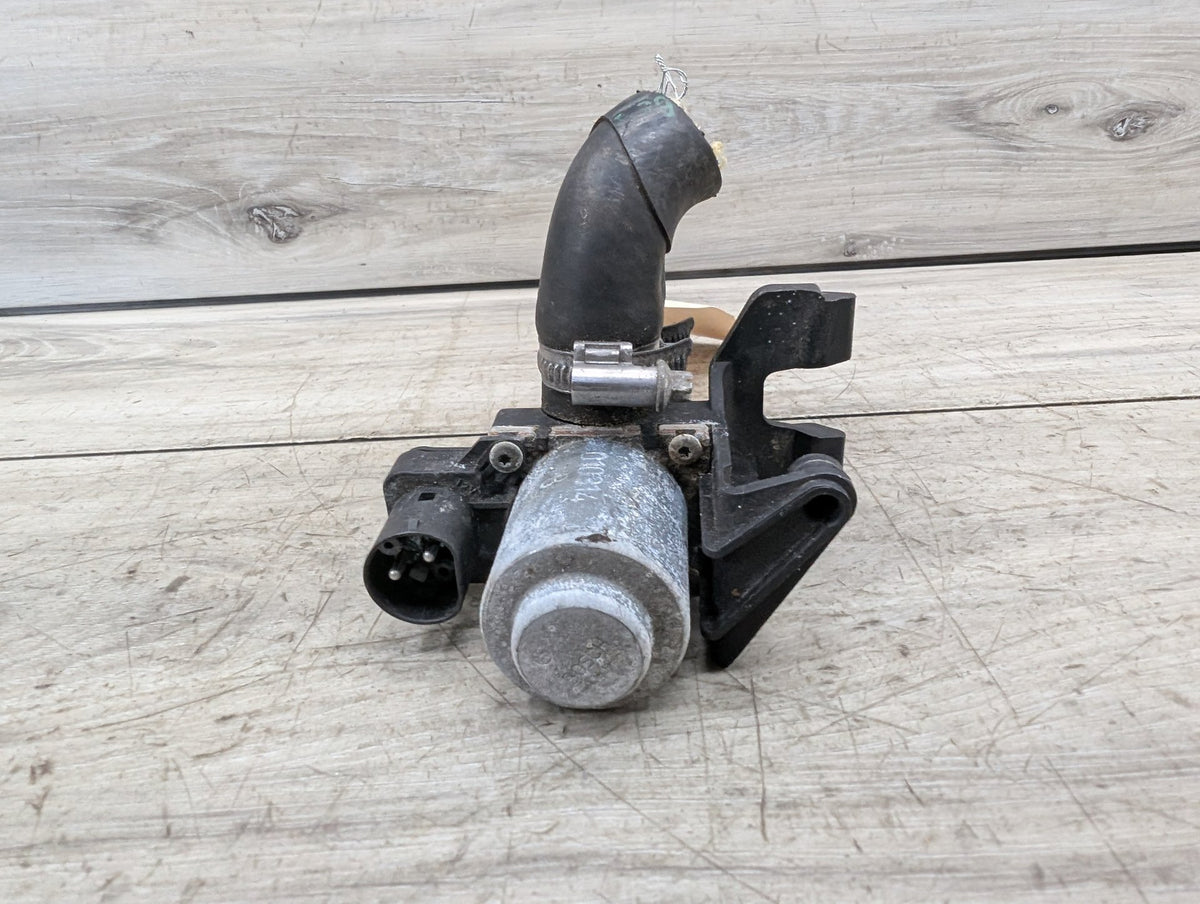 1996-2003 BMW Z3 E36 Engine Water Heater Control Valve Pump 8375443 OEM