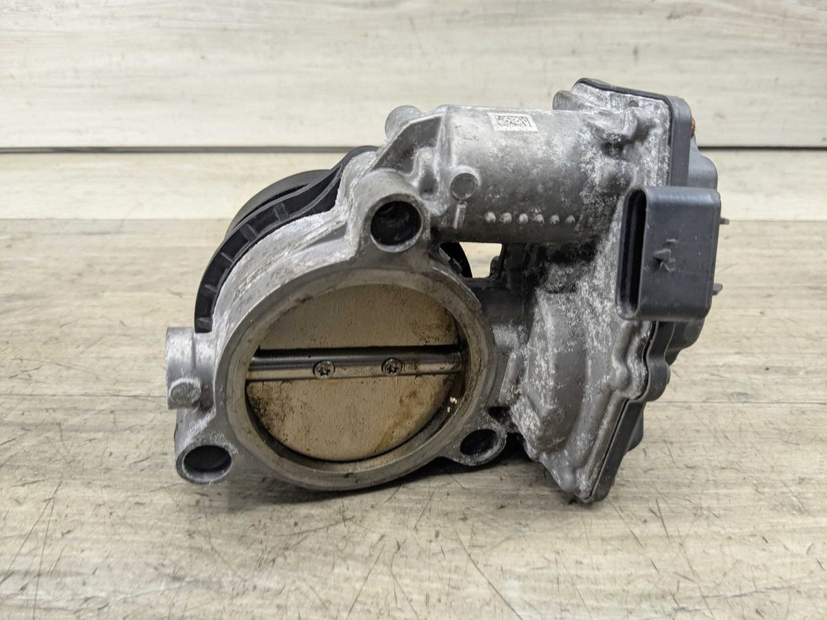 OEM BMW F39 F44 F48 F90 G05 G12 750 G30 M550 M8 Engine B46 N63 S63 Throttle Body