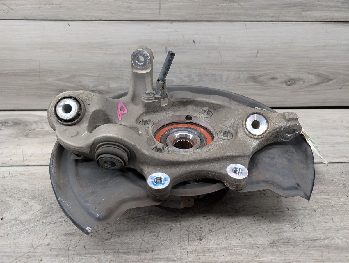 09-17 Mercedes E550 A207 Rear Right Passenger Spindle Knuckle w/ Bearing OEM