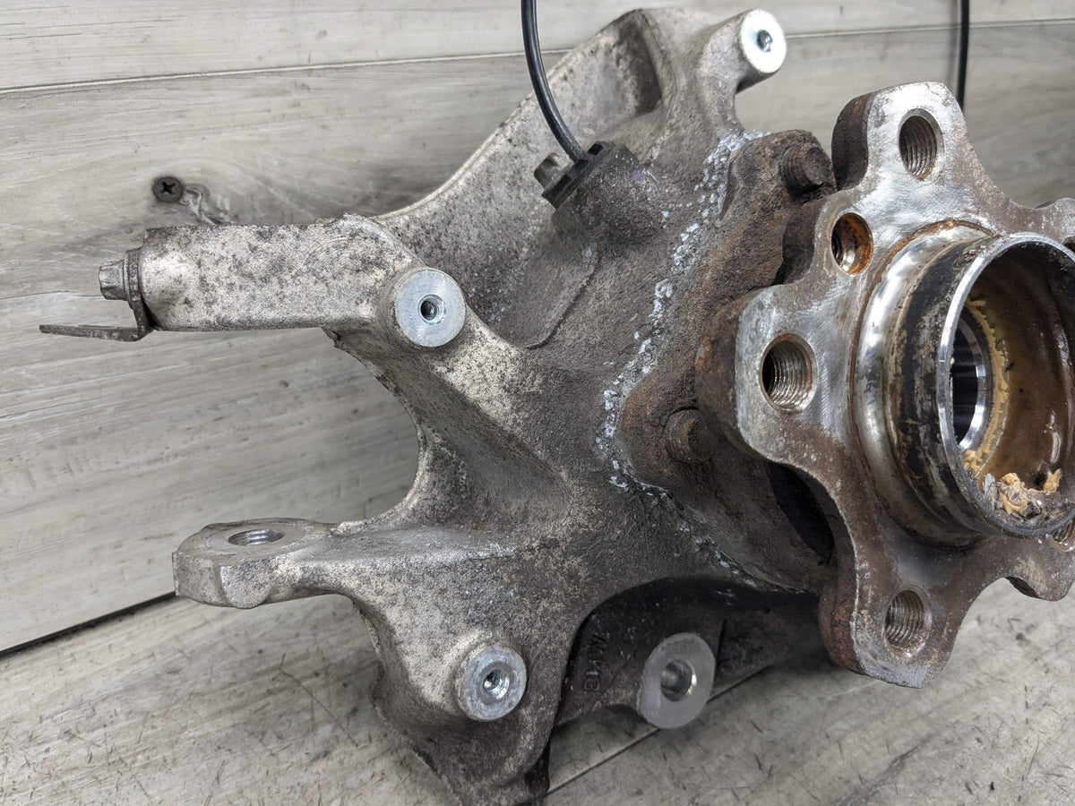 18-24 OEM BMW G01 X3 REAR Left Driver Side Wheel Hub Spindle Knuckle Bearing